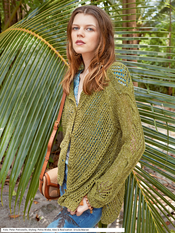 Grüne Strickjacke in A-Form