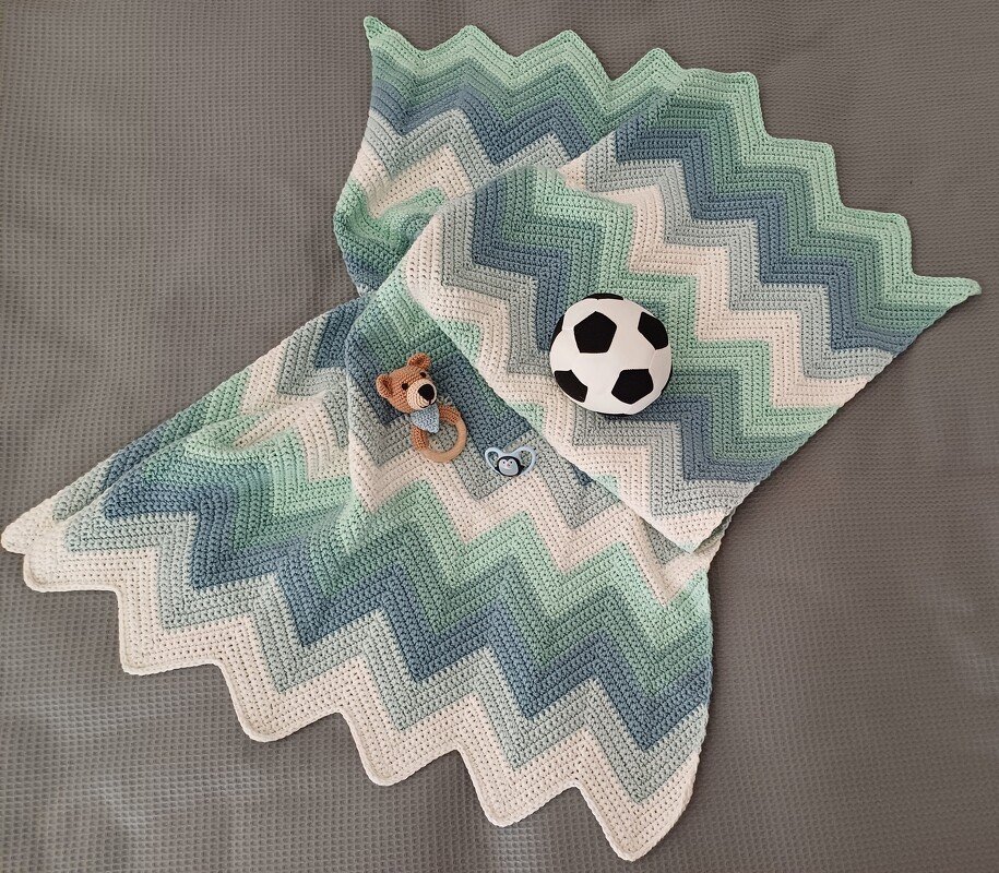 Decke Zickzack Häkelanleitung