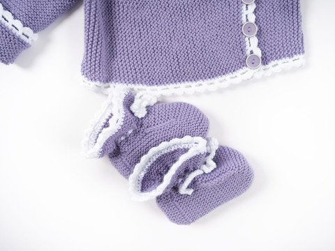 Schuhen mit Häkelblende