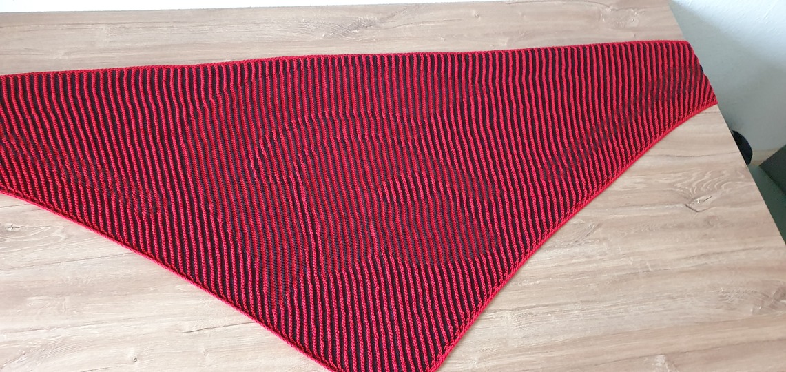 Römerhelm, Schattenstricken, Illusionsstricken, Motivtuch