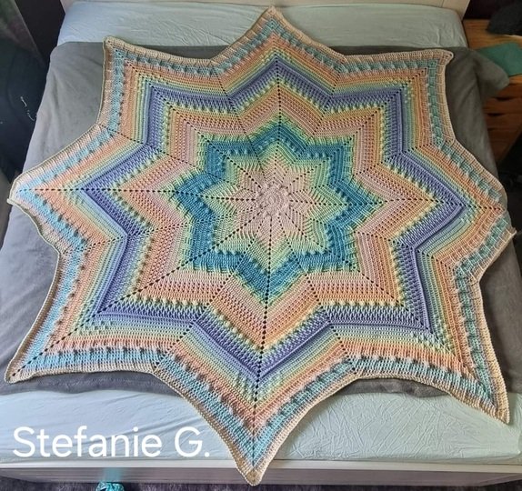 Außergewöhnliche Decke Nordseestern gehäkelt