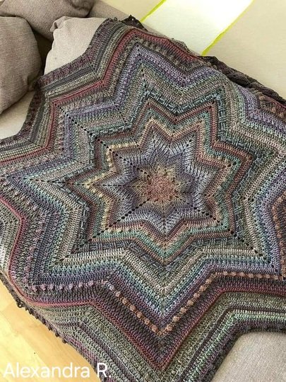 Außergewöhnliche Decke Nordseestern gehäkelt