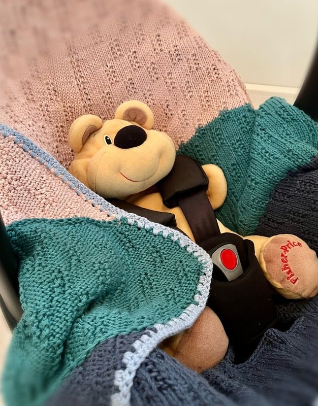 Strickanleitung Babydecke Eliot - Einschlagdecke Schalensitz / Kinderwagen - Bild 7