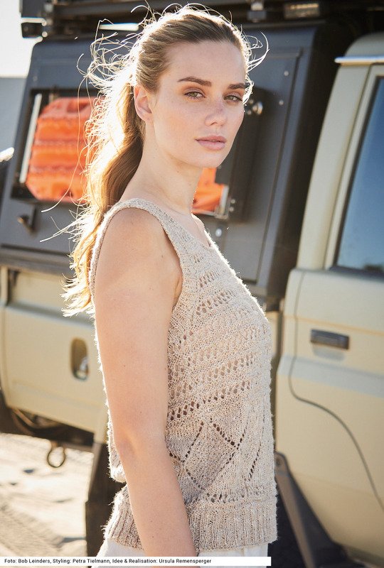 Gestricktes Top und Häkeltasche in Leinen- und Taupefarben - Bild 5