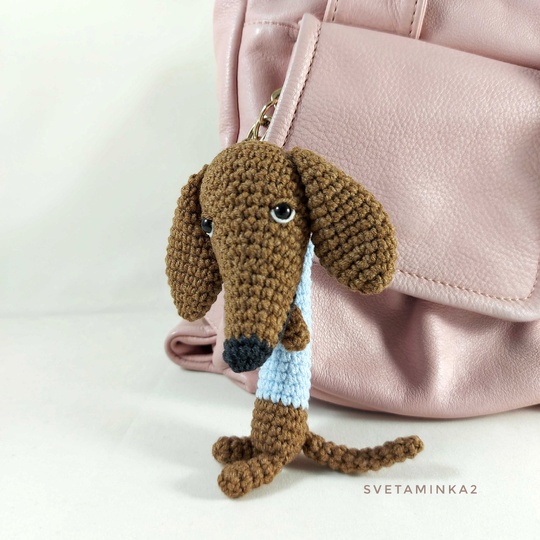 Dachshund Crochet Pattern/ Sausage Dog/ Wiener Dog/ Amigurumi Keychain/ Toy