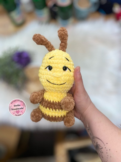 Biene Summy Häkelanleitung Deutsch PDF