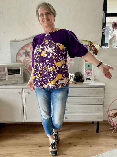 Leea Kleider oder Shirt Schnitt mit Faltenpartie 32 - 44