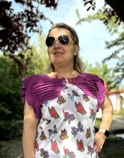 Leea Kleider oder Shirt Schnitt mit Faltenpartie 32 - 44