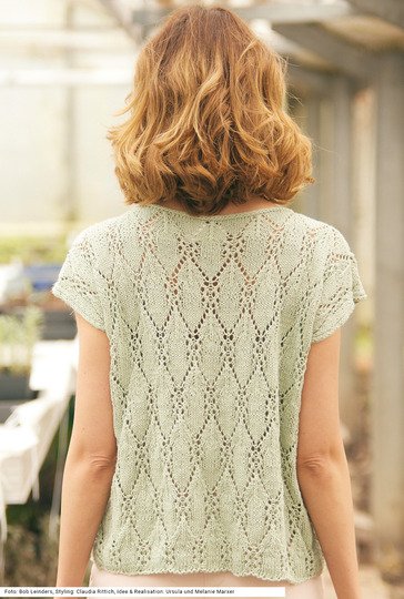 Top mit Ajourmuster in Blassgrün