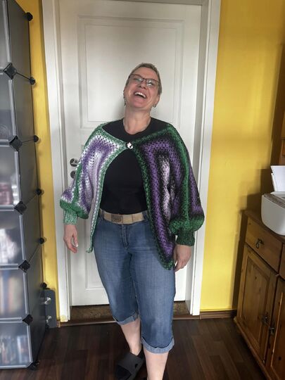 **Hexagon Jacket "Miscellaneous" – Crochet Pattern with Two Jacket Versions
