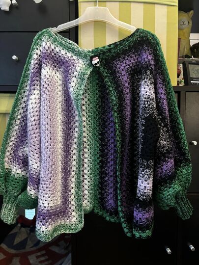 **Hexagon Jacket "Miscellaneous" – Crochet Pattern with Two Jacket Versions