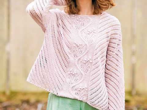 Pulli mit Blattranke und Diagonalrippen in Flieder