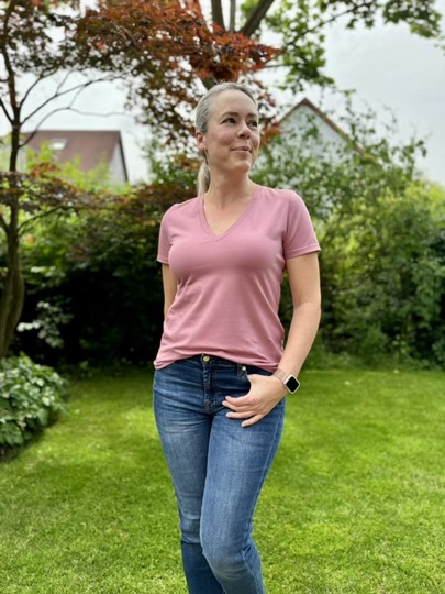 Ebook BASIC-SHIRT Nr.2 V-Ausschnitt Gr. 32-56 + gratis Plott