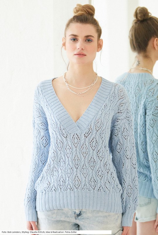 V-Ausschnittpulli im Zopf-Rautenmuster - Bild 2