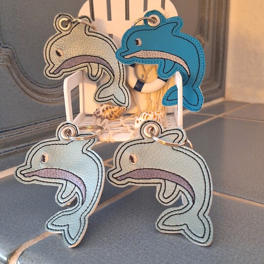 Stickdatei Delfin Schlüsselanhänger ITH Stickdatei