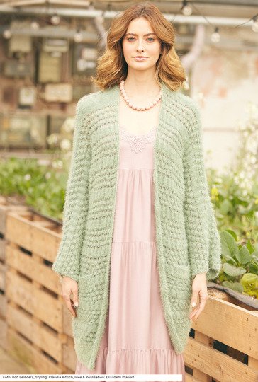 Lange Jacke im Noppenlochmuster in Blassgrün