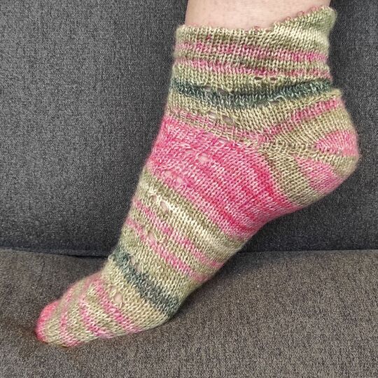 Sneakersocken Blumenwiese in Gr. 38/39