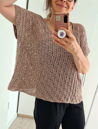 Top, Shirt "Kim" - A Casual Reversible Shirt