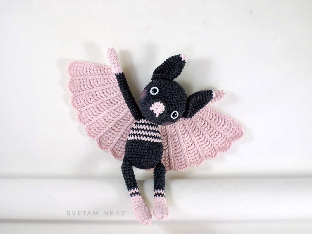 Crochet Bat Amigurumi Pattern - Image 3