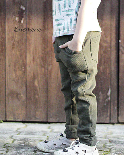 HOSE "AARIC" - MINI (50-104 je 3 Weiten) - Schnittmuster und Anleitung