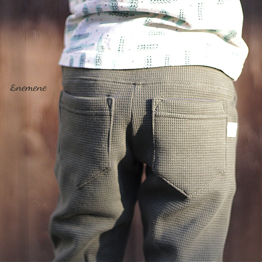 HOSE "AARIC" - MINI (50-104 je 3 Weiten) - Schnittmuster und Anleitung