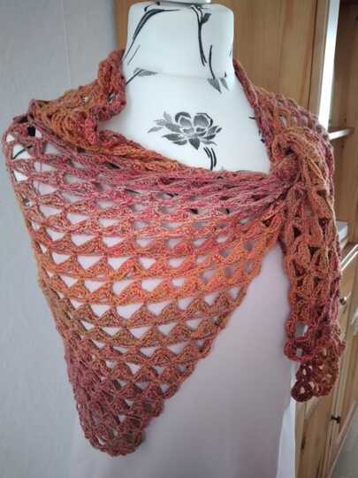 Häkelanleitung: Pareo und Schultertuch 2 in 1 "Hüftgold"