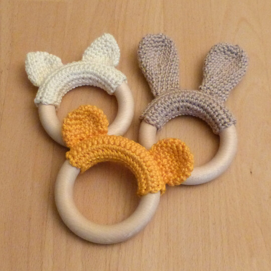 Häkelanleitung für Greiflinge/Beißringe mit Ohren: Katze, Bär und Hase