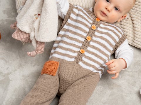 Baby Merino Soft Latzhose mit Streifen