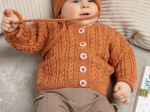 Baby Merino Soft Jäckchen und Mützchen mit Zopfmuster