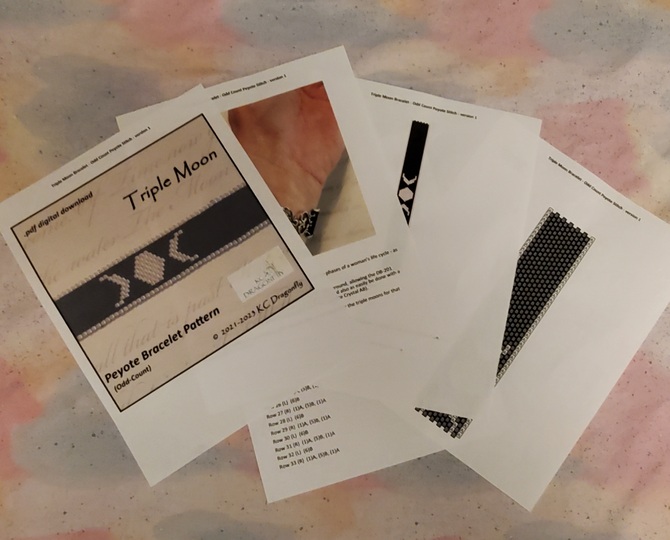 Triple Moon Narrow Peyote Stitch Bracelet - 2 versions