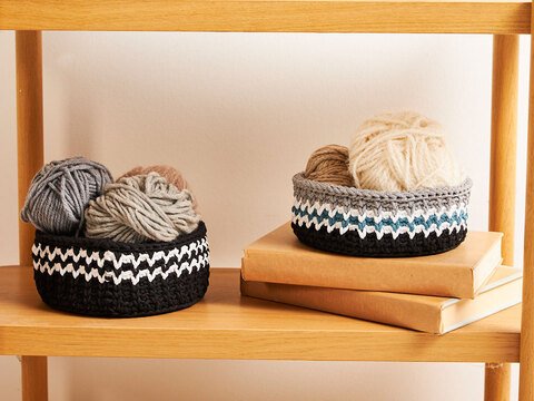 MAKRAMÉ-KÖRBE, gehäkelt