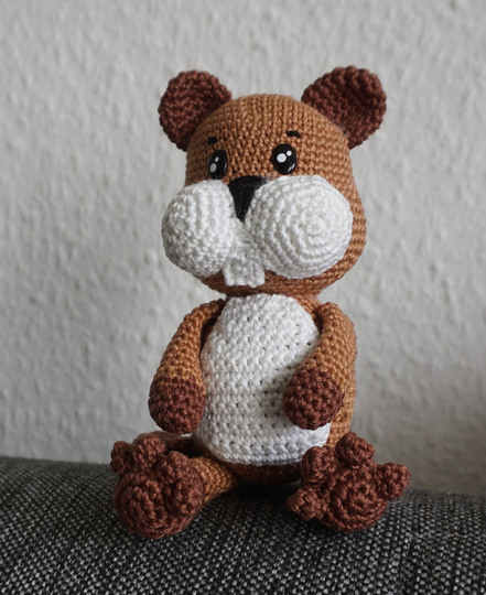 Crochet pattern: beaver Woody