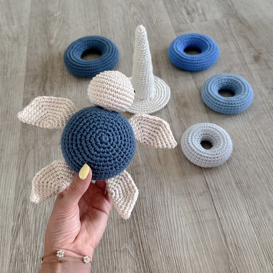 Stacking Toy Sammy the Turtle - Crochet Pattern / English & German