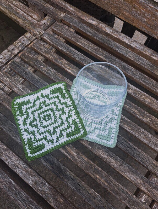 Mosaic Coaster in Tapestry Crochet - Image 3