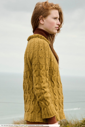 Rundgestrickter Zopfmusterpulli