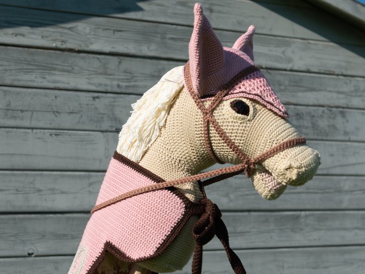 Häkelanleitung Fliegenhaube fürs Hobby Horse, Pferdehaube, DIY Ohrenklappe