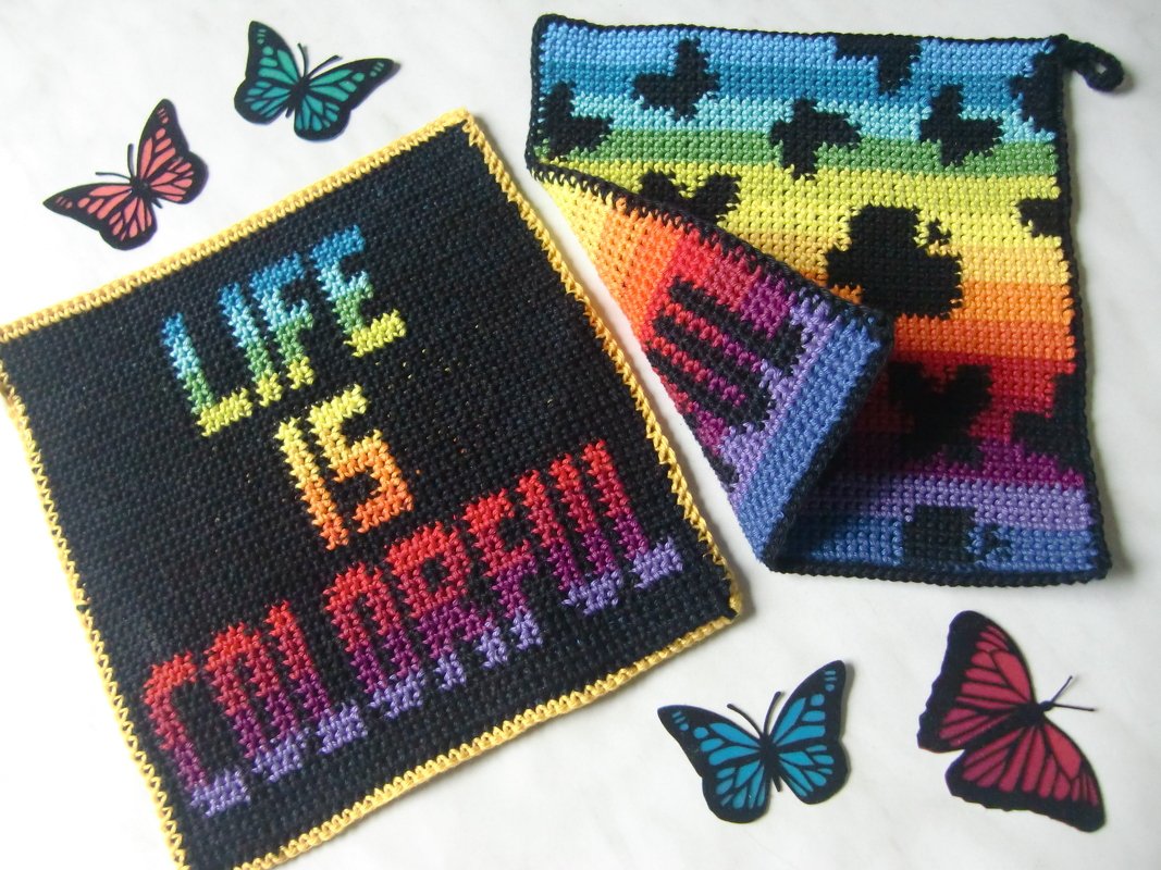 Häkelanleitung Doubleface-Topflappen Schmetterlinge in Regenbogenfarben