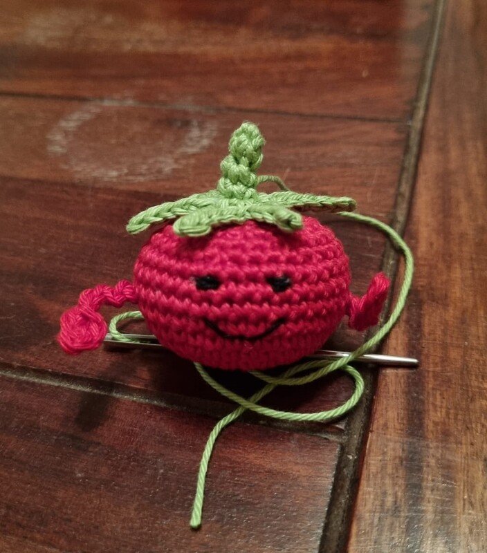 Timo Tomate z.B. als Schlüsselanhänger - Häkelanleitung - Bild 2