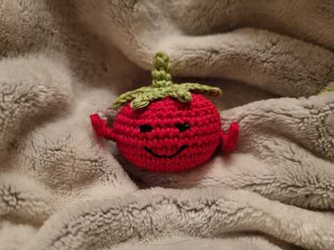 Timo Tomate z.B. als Schlüsselanhänger - Häkelanleitung