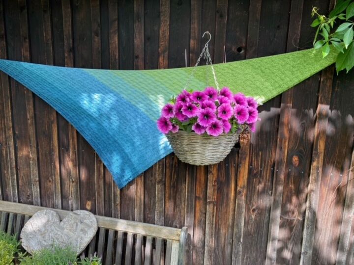 Leyla  –  PDF Anleitung für ein gestricktes Tuch