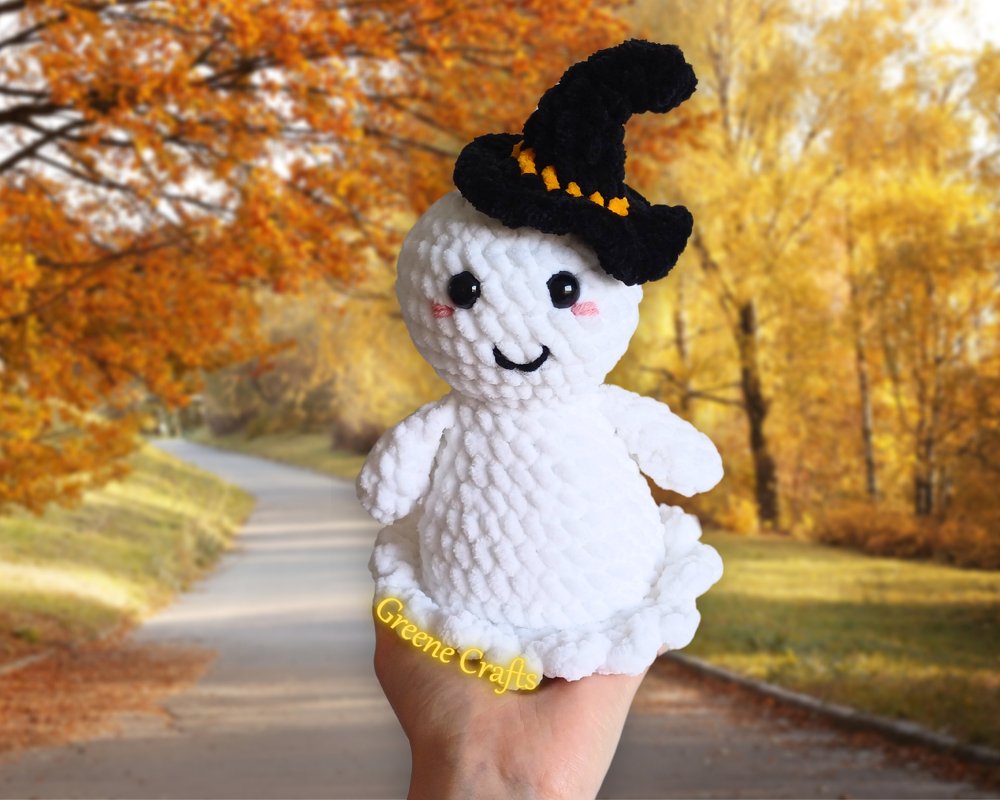 No Sew Ghost Crochet Pattern for Beginners - Plush Toy for Halloween
