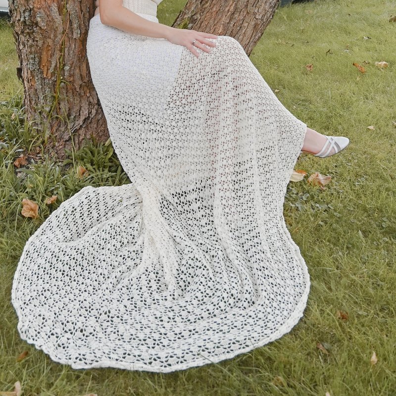 Crochet Wedding Dress With Train "Tiana" - Image 14