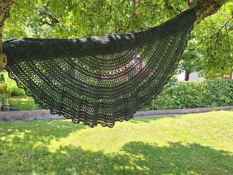 Häkelanleitung halbrundes Tuch "Grace"