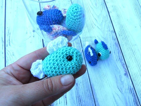 Fisch Häkelanleitung Amigurumi Schlüsselanhänger *Carolineswelt*