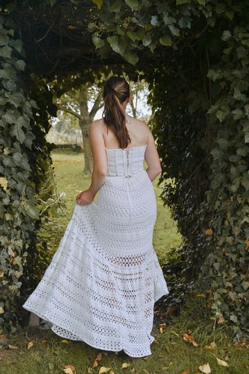 Gehäkeltes Hochzeitskleid  "Evie"