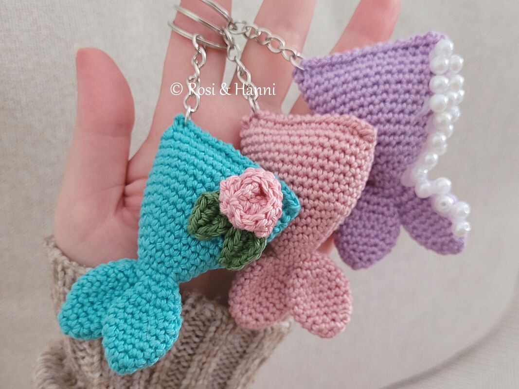 Häkelanleitung Schlüsselanhänger Meerjungfrauenflosse | Taschenbaumler