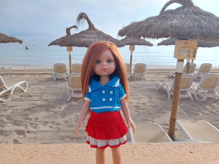 12-inch Dolls Shirt and Skirt Knitting Pattern