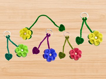 crochet 3D flower keychain pattern