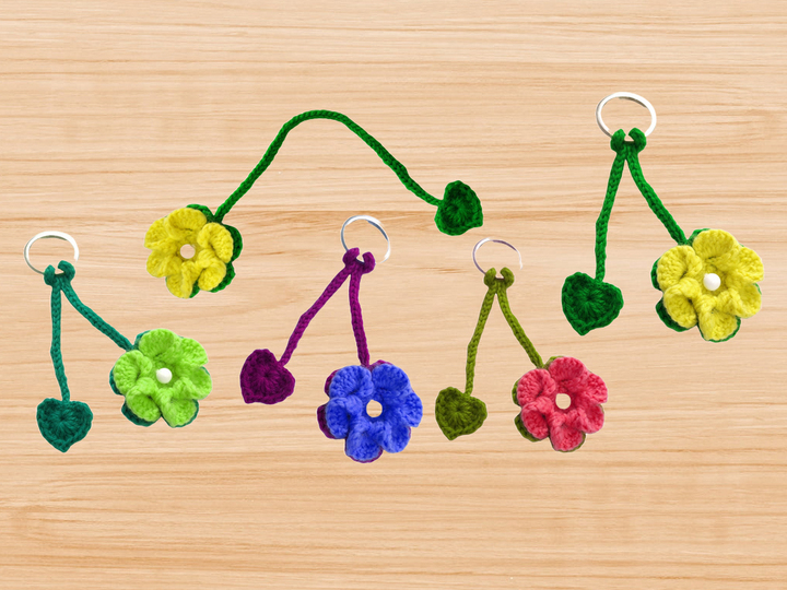 crochet 3D flower keychain pattern