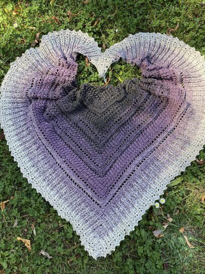 Häkelanleitung Dreieckstuch Walpurgisnacht